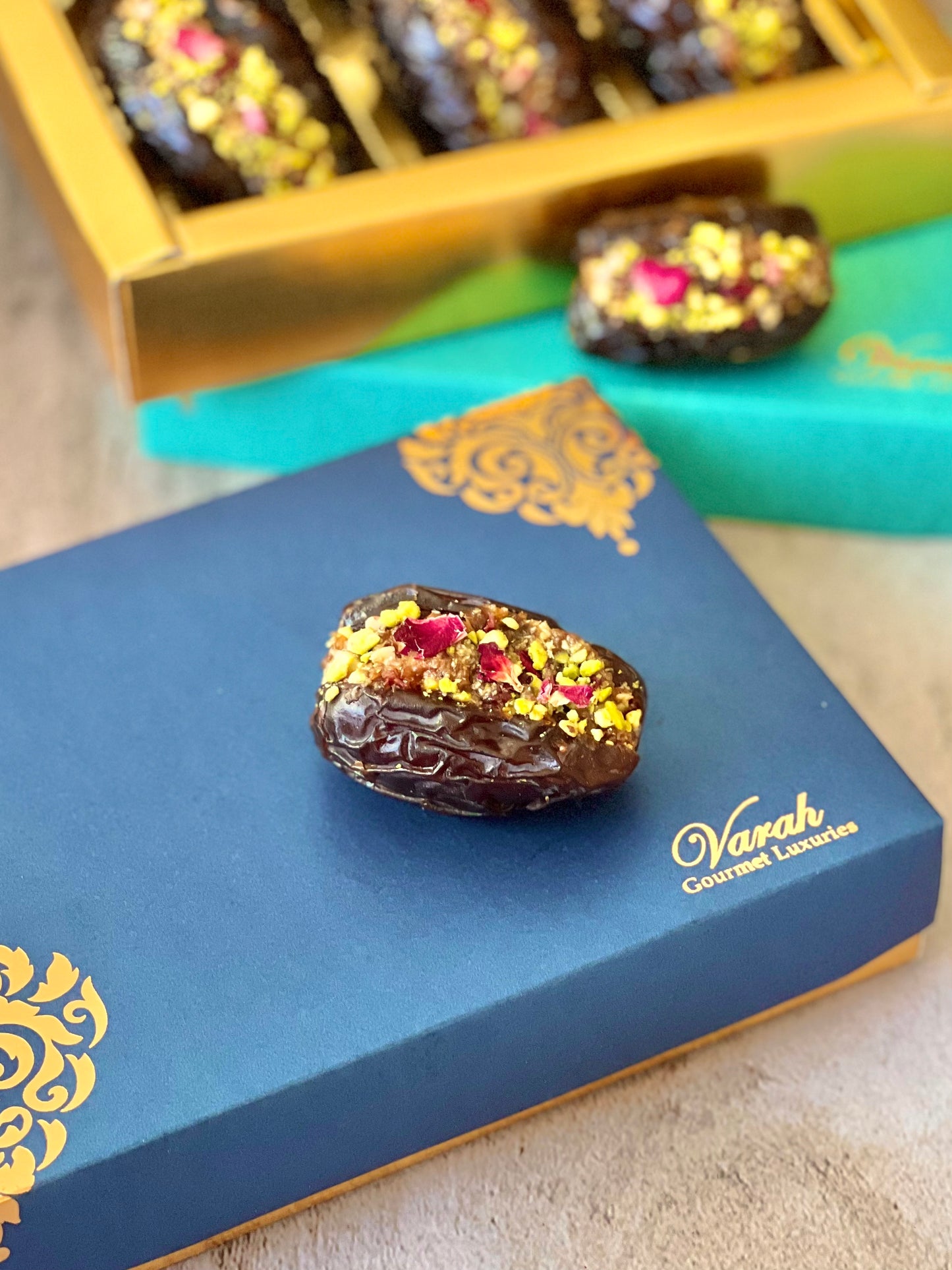 Paan Mukhwaas Dates Diwali Gift Box