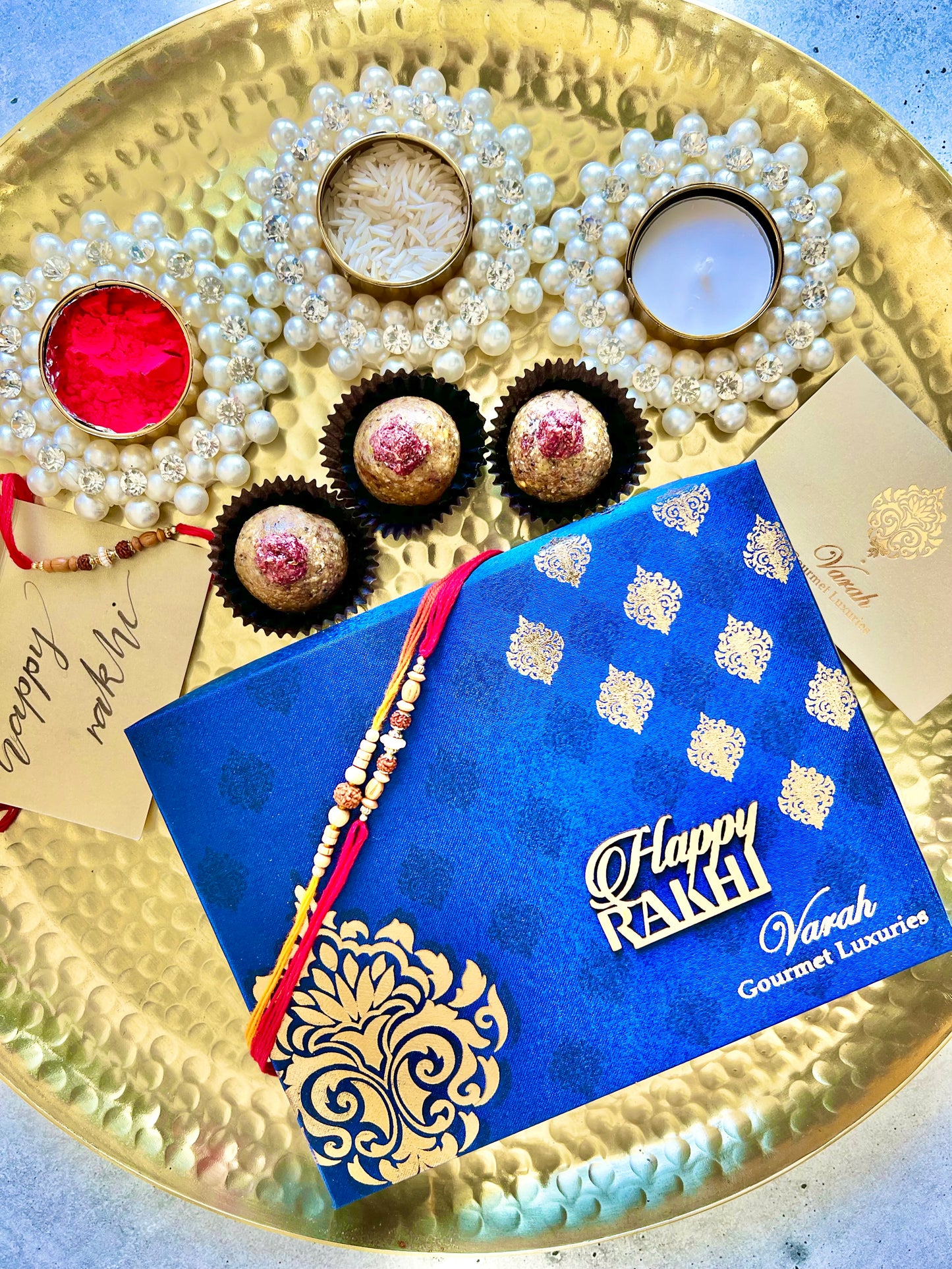 Varah Paan Bites Rakhi Gift Box