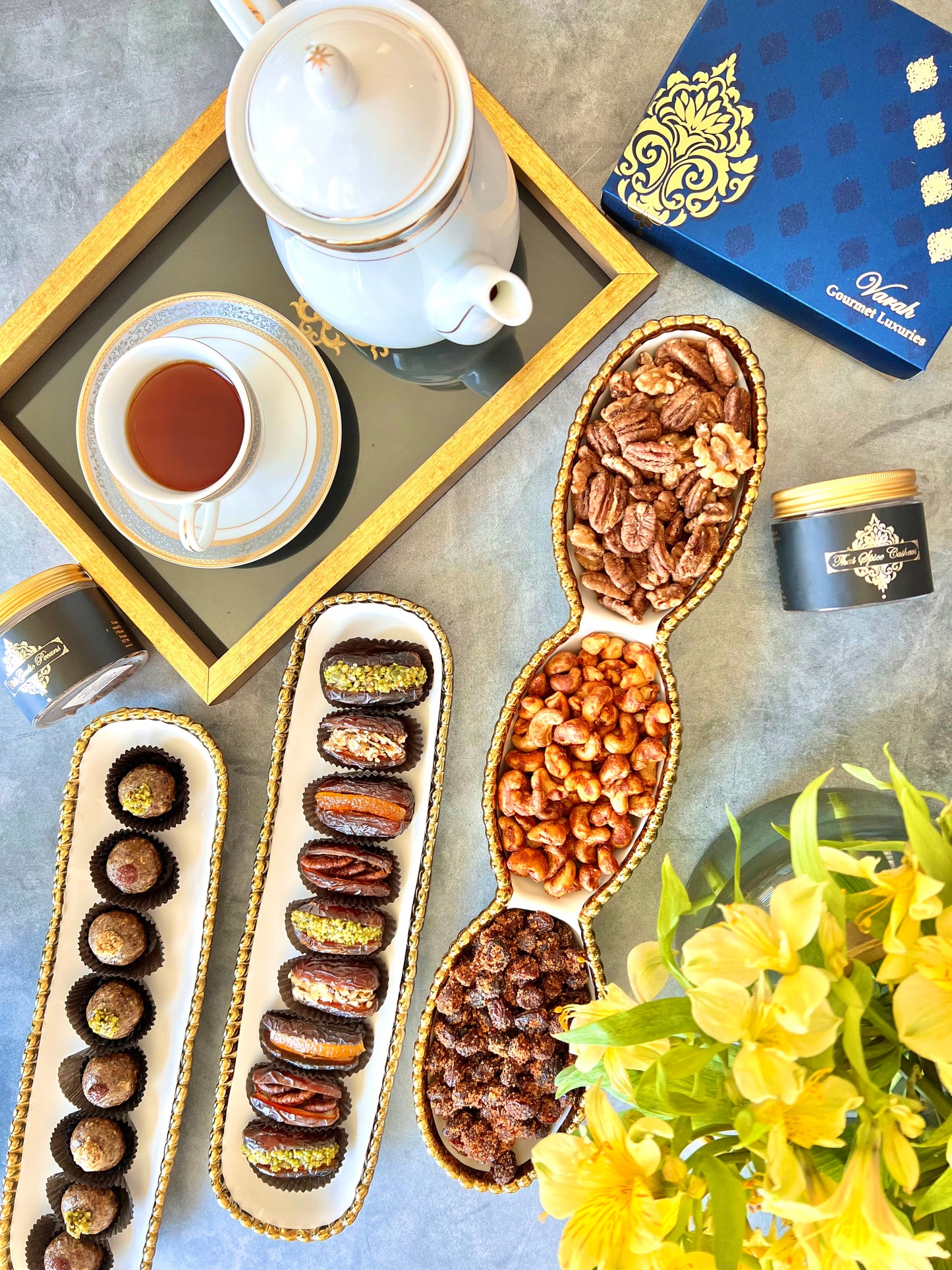 Premium Stuffed California Dates Gift Box