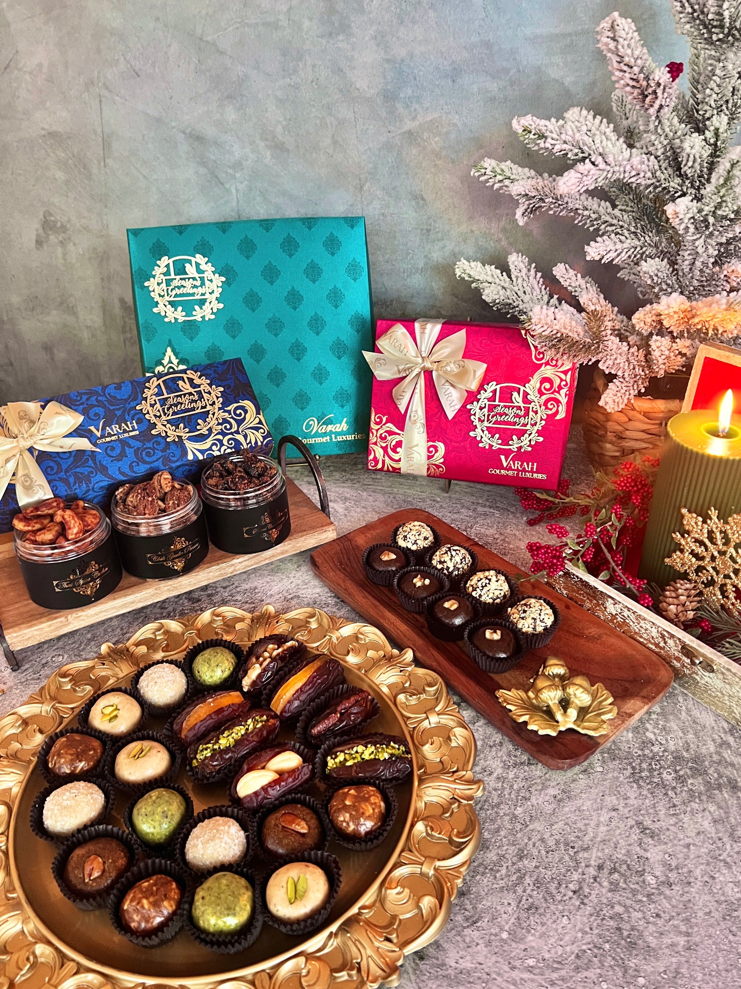 Majestic Gourmet Holiday Gift Box